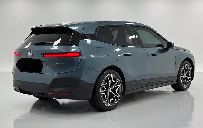BMW Ix - Imagem 10
