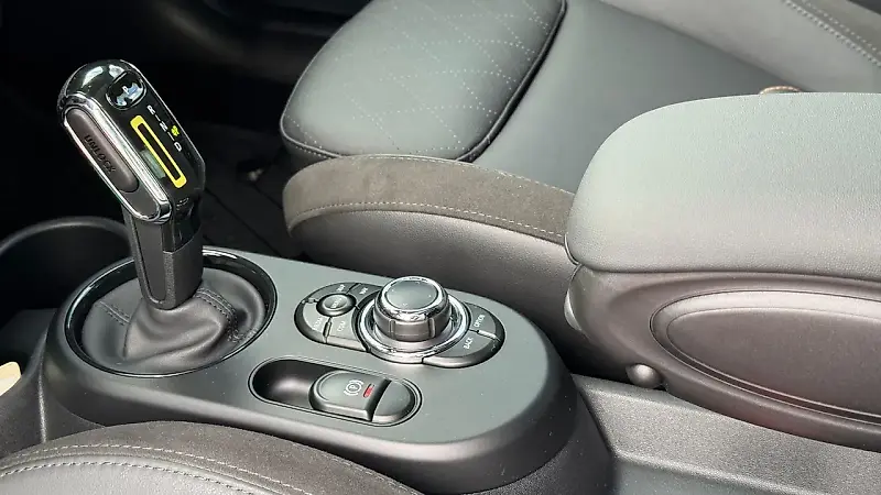 Mini Cooper SE - Imagem 9