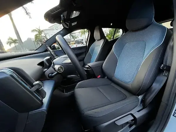Volvo EX30 - Imagem 11