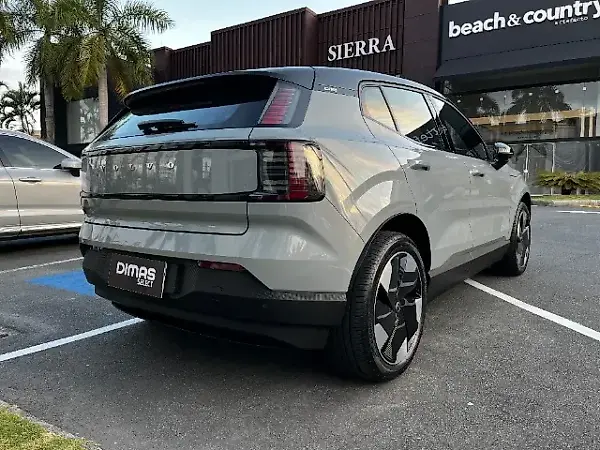Volvo EX30 - Imagem 5