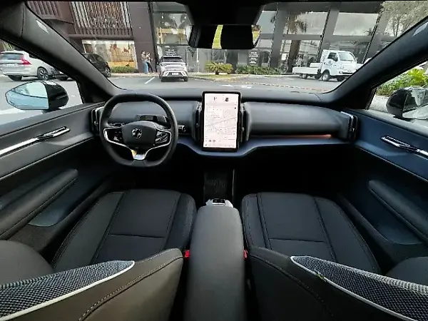 Volvo EX30 - Imagem 18