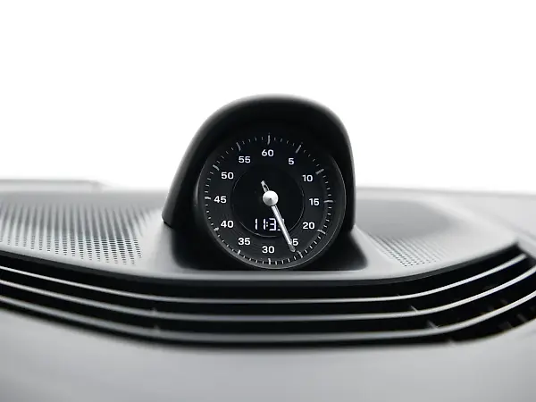 Porsche Taycan - Imagem 9