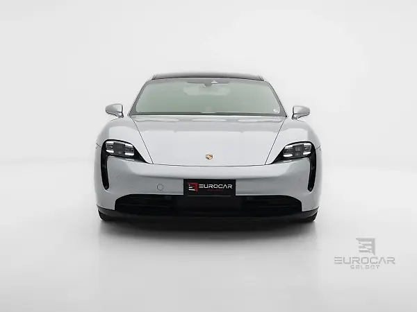 Porsche Taycan - Imagem 2