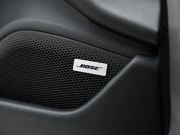Porsche Taycan - Imagem 20
