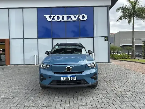 Volvo XC40 Recharge - Imagem 2