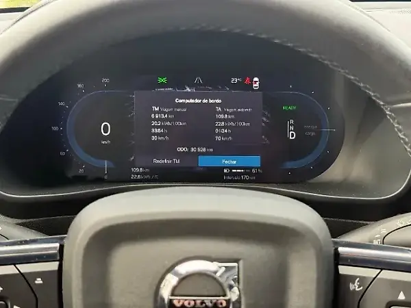 Volvo XC40 Recharge - Imagem 16