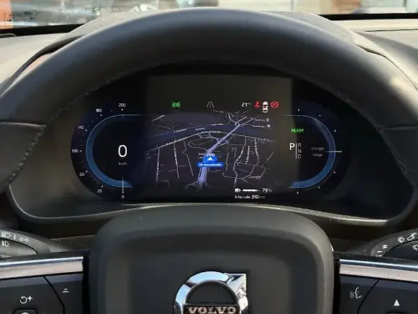 Volvo XC40 Recharge - Imagem 19