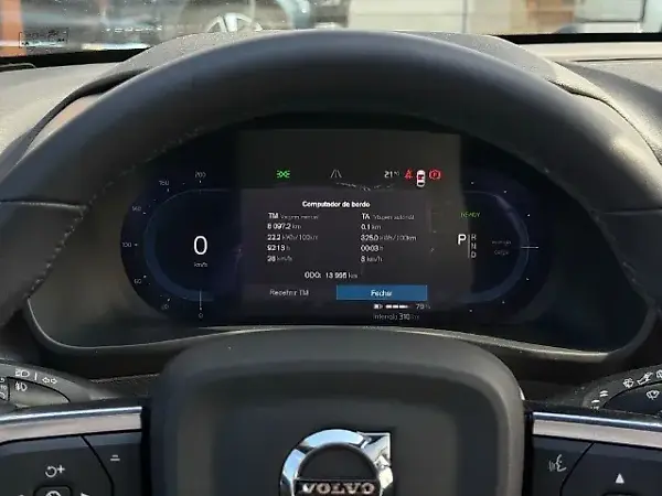 Volvo XC40 Recharge - Imagem 20