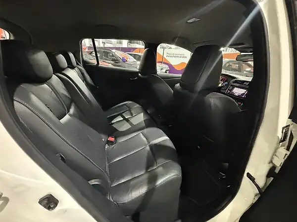 Nissan Leaf - Imagem 13