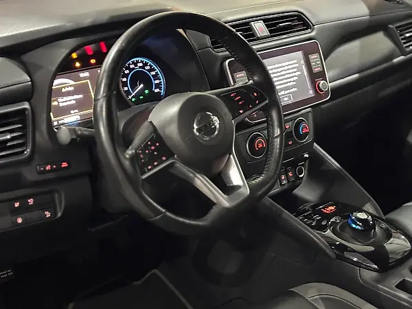 Nissan Leaf - Imagem 10