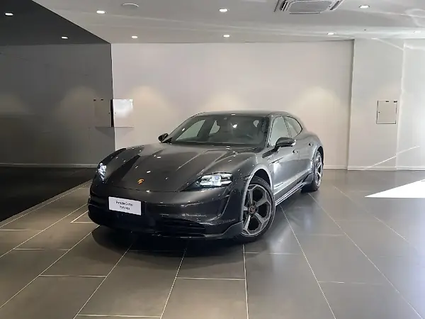 Porsche Taycan - Imagem 1