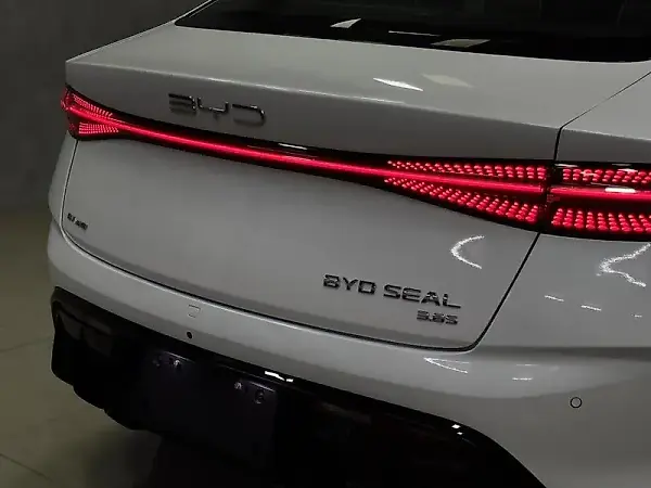 BYD Seal - Imagem 11