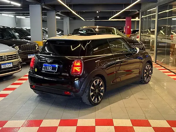Mini Cooper SE - Imagem 6