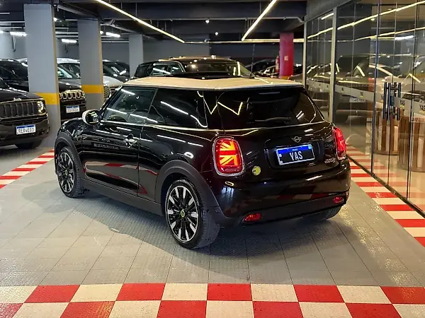 Mini Cooper SE - Imagem 4