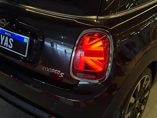 Mini Cooper SE - Imagem 13