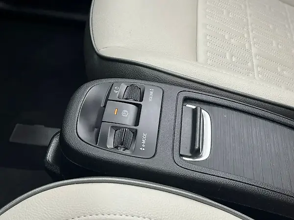 Fiat 500e - Imagem 13