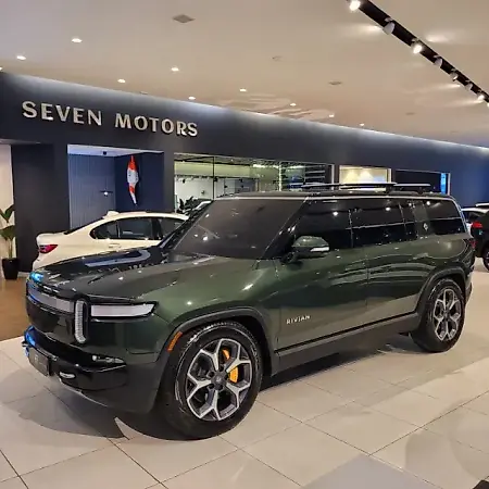 Rivian R1t - Imagem 1