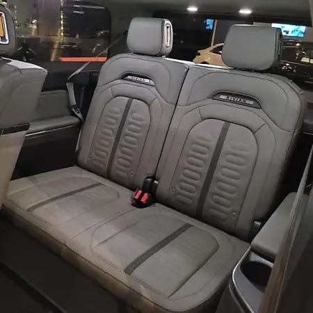 Rivian R1t - Imagem 9