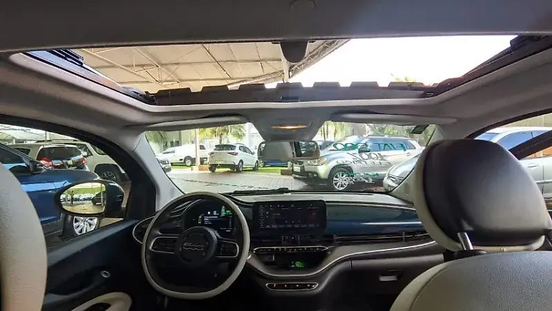 Fiat 500e - Imagem 12