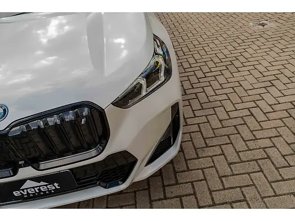 BMW IX1 - Imagem 14