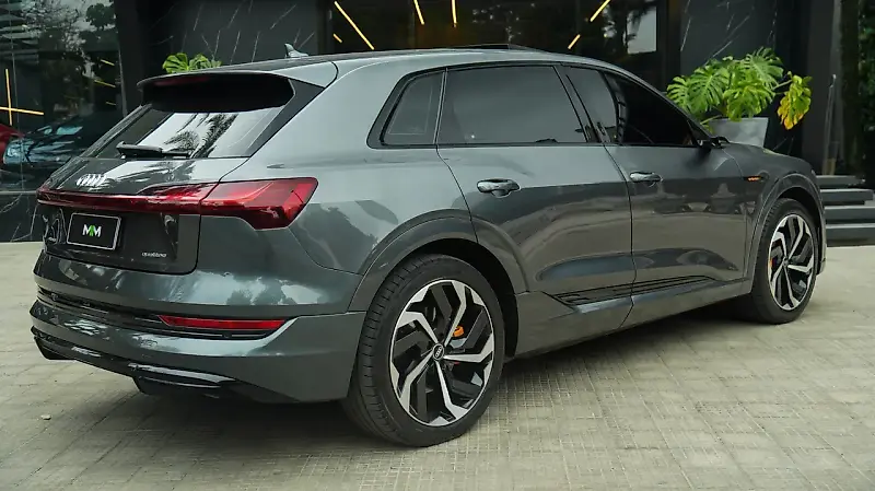Audi E-tron - Imagem 2