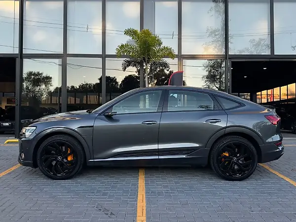 Audi E-tron Sportback - Imagem 5