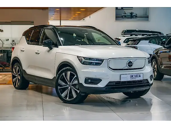 Volvo XC40 Recharge - Imagem 1