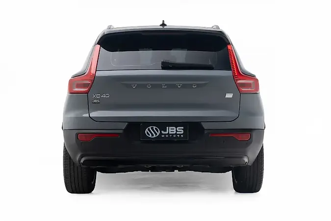 Volvo XC40 Recharge - Imagem 7