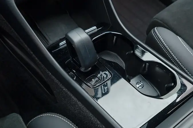 Volvo XC40 Recharge - Imagem 13