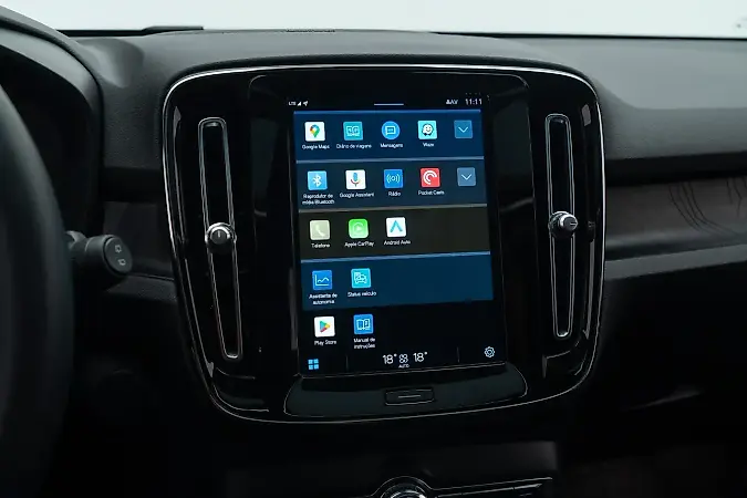 Volvo XC40 Recharge - Imagem 12