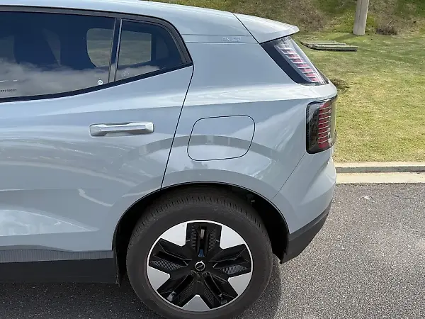 Volvo EX30 - Imagem 5
