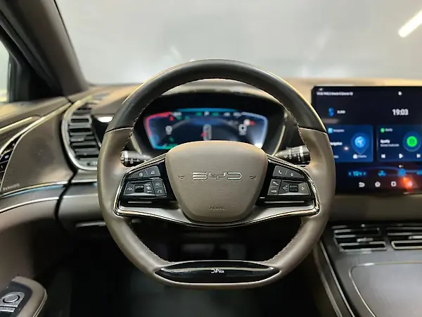 BYD Han - Imagem 8