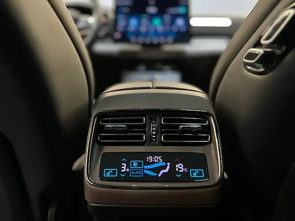 BYD Han - Imagem 15