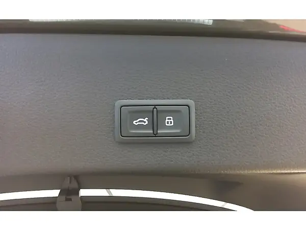 Audi E-tron Sportback - Imagem 17