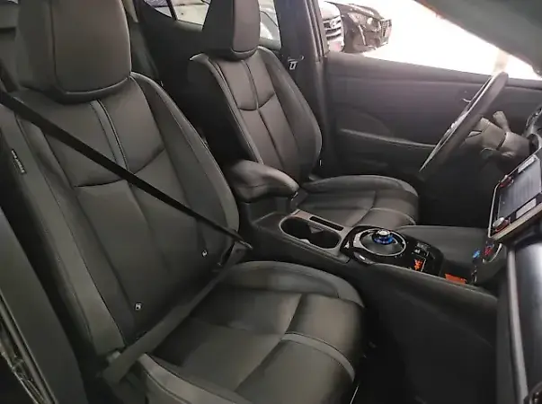 Nissan Leaf - Imagem 8