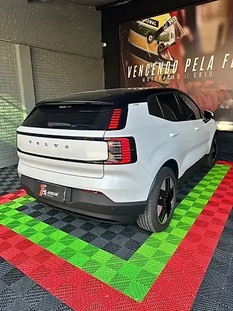 Volvo EX30 - Imagem 5