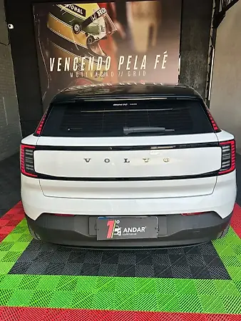 Volvo EX30 - Imagem 4