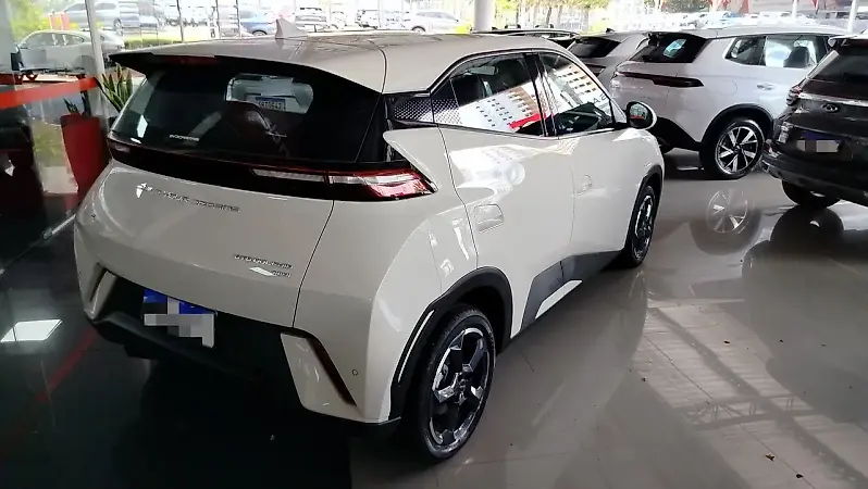 BYD Dolphin - Imagem 4