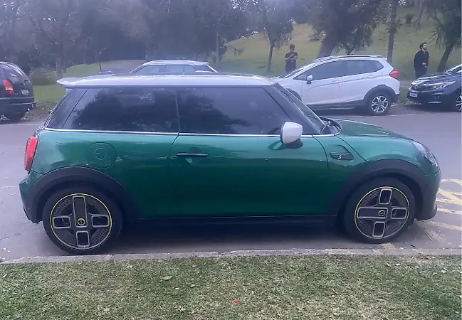 Mini Cooper SE - Imagem 5