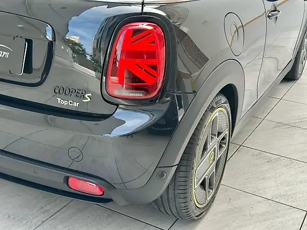 Mini Cooper SE - Imagem 8
