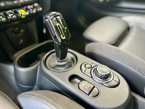 Mini Cooper SE - Imagem 14