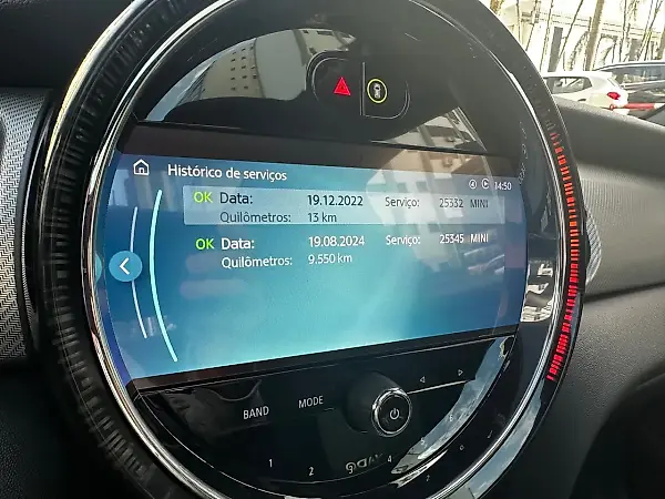 Mini Cooper SE - Imagem 18