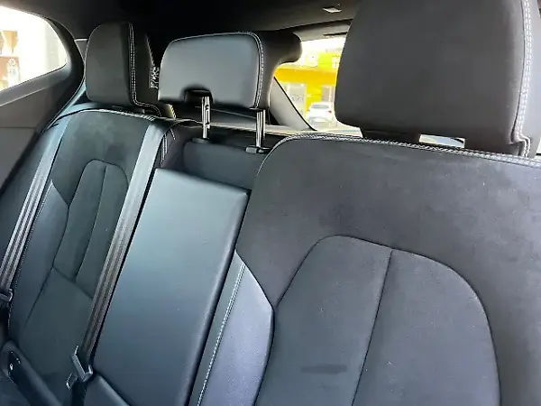 Volvo XC40 Recharge - Imagem 9