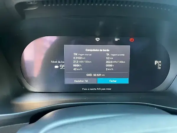 Volvo XC40 Recharge - Imagem 11
