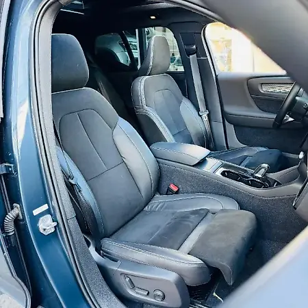 Volvo XC40 Recharge - Imagem 4