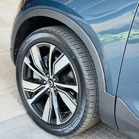 Volvo XC40 Recharge - Imagem 5