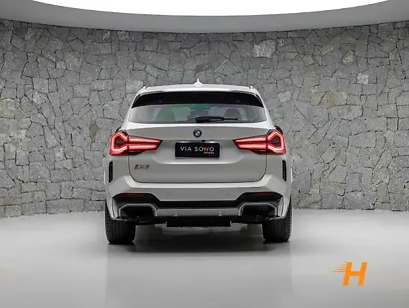 BMW IX3 - Imagem 4