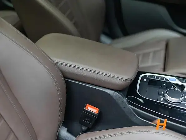 BMW IX3 - Imagem 13