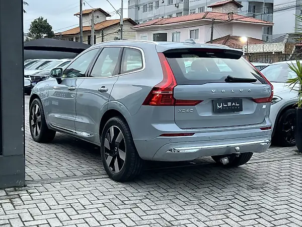 Volvo Xc60 Recharge Plug-in Hybrid - Imagem 4