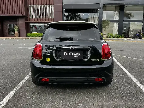 Mini Cooper SE - Imagem 7